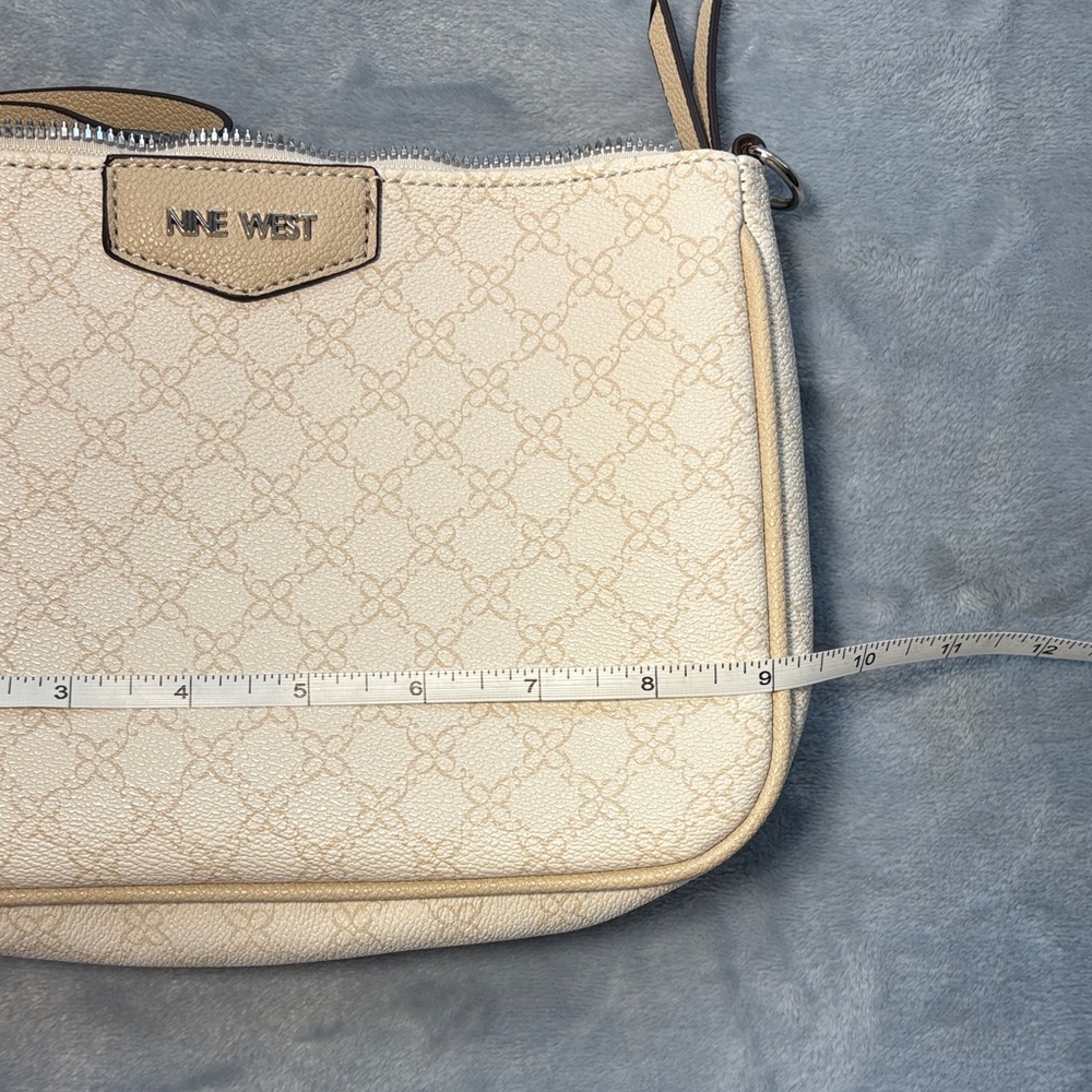 Nine West Beige Patterned Wristlet - Picture 11 of 13